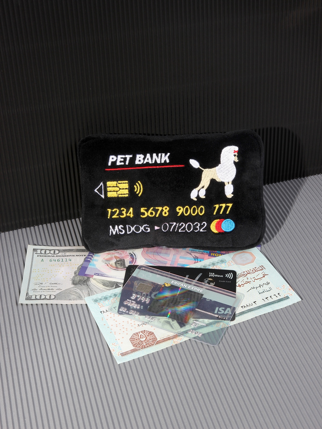 1pc Dog Print Card Design Pet Plush Toy