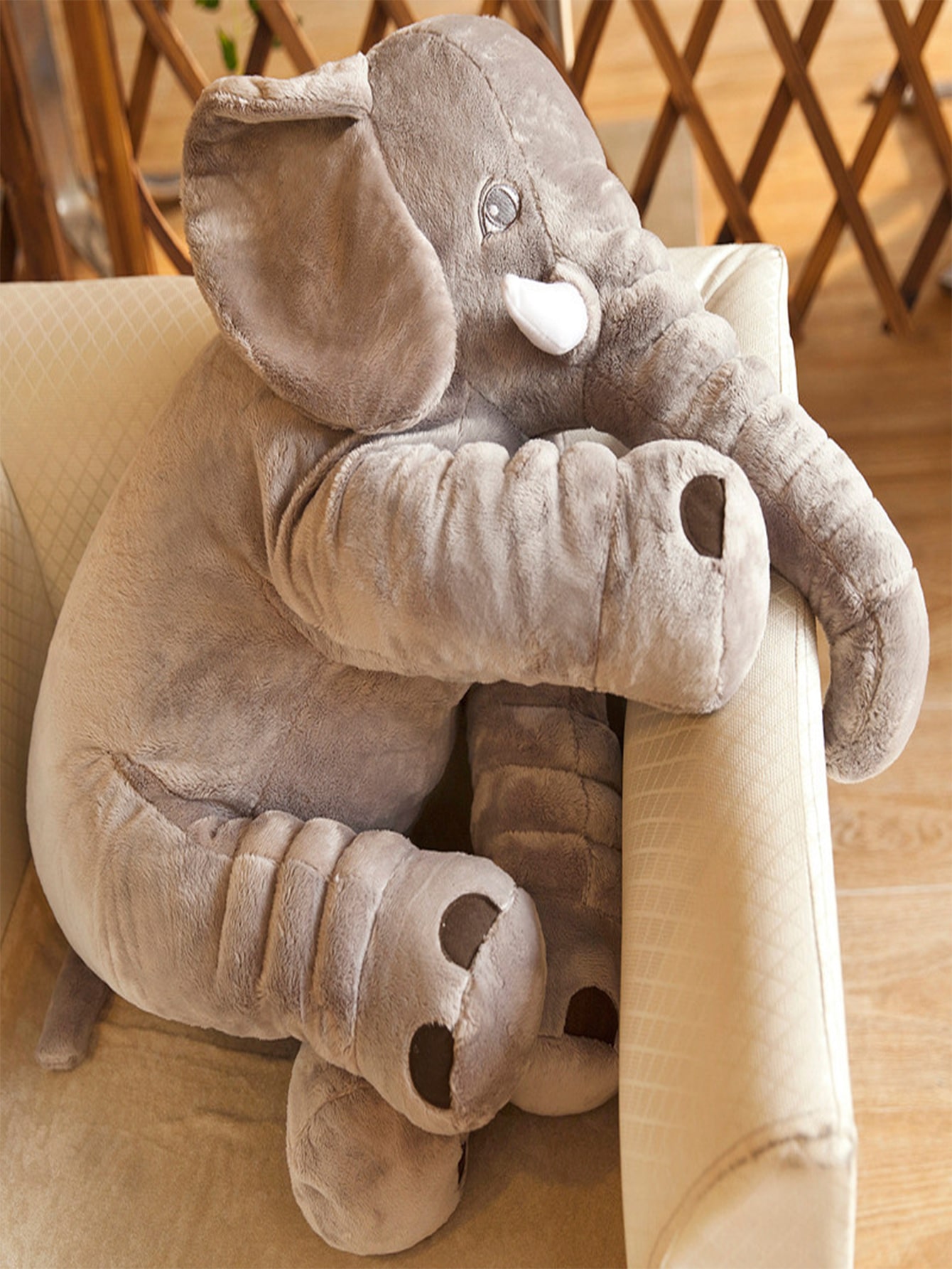1pc Cartoon Elephant Design Pet Plush Toy